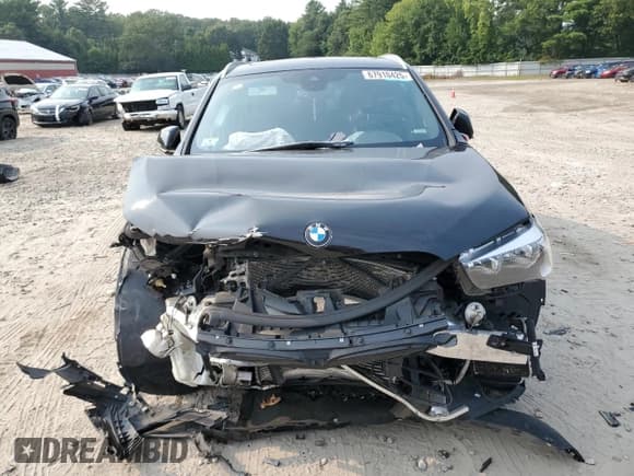✅ 2021 BMW X1 sDrive28i • VIN: WBXJG7C02M5T73041 • Lot: 67910425. Wystawiony na Copart z przebiegiem Nie podano. Bezpłatny archiwum sprzedaży aukcyjnych z USA i szczegółowy raport historii pojazdu na DreamBid. Zdjęcie 5.