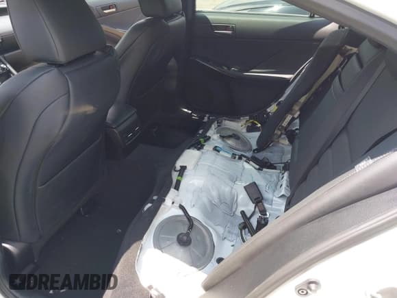 ✅ 2022 Lexus IS 350 F Sport • VIN: JTHGZ1E28N5023345 • Lot: 42612231. Listed on IAAI with 57,884 mi. Free auction sales archive from the USA and detailed vehicle history report at DreamBid. Image 8.