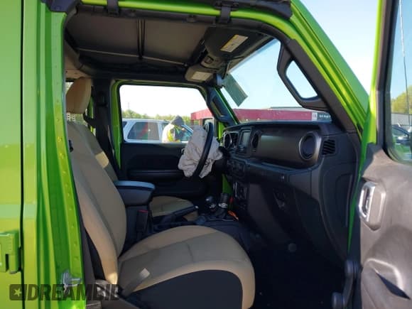 ✅ 2018 Jeep Wrangler Unlimited Sport S • VIN: 1C4HJXDG8JW287876 • Lot: 41990385. Listed on IAAI with 43,420 mi. Free auction sales archive from the USA and detailed vehicle history report at DreamBid. Image 5.