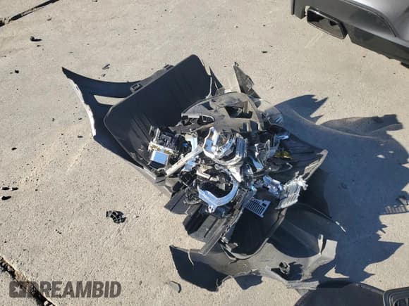 ✅ 2013 BMW 6 Series 650i • VIN: WBAYM9C57DDW20343 • Лот: 91125745. Опубликован ранее на Copart с пробегом Не указан. Бесплатный доступ к архиву аукционных продаж из США и подробный отчёт об истории автомобиля на DreamBid. Изображение 12.