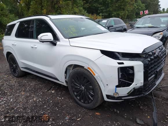 ✅ 2025 Hyundai Palisade Calligraphy • VIN: KM8R7DGE3SU883997 • Lot: 43279566. Listed on IAAI with 4,367 mi. Free auction sales archive from the USA and detailed vehicle history report at DreamBid. Image 1.