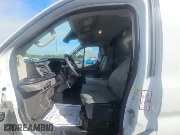 ✅ 2020 Ford Transit Cargo • VIN: 1FTYE1Y84LKB50366 • Лот: 43812886. Опубликован ранее на IAAI с пробегом 111 936 миль. Бесплатный доступ к архиву аукционных продаж из США и подробный отчёт об истории автомобиля на DreamBid. Изображение 10.