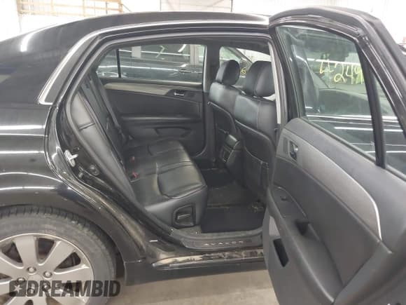 ✅ 2006 Toyota Avalon XL • VIN: 4T1BK36B96U161148 • Lot: 42491820. Wystawiony na IAAI z przebiegiem 197 037 mil. Bezpłatny archiwum sprzedaży aukcyjnych z USA i szczegółowy raport historii pojazdu na DreamBid. Zdjęcie 8.