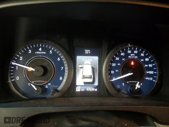 ✅ 2017 Toyota Sienna XLE • VIN: 5TDYZ3DC9HS881966 • Lot: 91714485. Wystawiony na Copart z przebiegiem 47 634 mil. Bezpłatny archiwum sprzedaży aukcyjnych z USA i szczegółowy raport historii pojazdu na DreamBid. Zdjęcie 9.