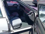 ✅ 1997 Kia Sephia RS • VIN: KNAFA1251V5316777 • Lot: 42620147. Wystawiony na IAAI z przebiegiem 125 342 mil. Bezpłatny archiwum sprzedaży aukcyjnych z USA i szczegółowy raport historii pojazdu na DreamBid. Zdjęcie 5.