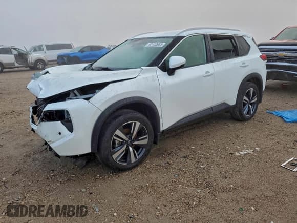 ✅ 2025 Nissan Rogue SL • VIN: 5N1BT3CA3SC671956 • Лот: 93432965. Опубликован ранее на Copart с пробегом 8 284 миль. Бесплатный доступ к архиву аукционных продаж из США и подробный отчёт об истории автомобиля на DreamBid. Изображение 1.