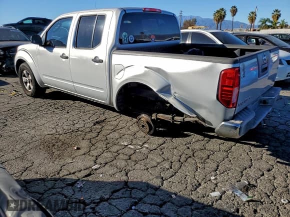 ✅ 2011 Nissan Frontier SV • VIN: 1N6AD0ER7BC439596 • Lot: 95921385. Wystawiony na Copart z przebiegiem 134 178 mil. Bezpłatny archiwum sprzedaży aukcyjnych z USA i szczegółowy raport historii pojazdu na DreamBid. Zdjęcie 2.