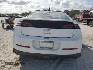 ✅ 2013 Chevrolet Volt • VIN: 1G1RH6E44DU123869 • Lot: 84386834. Wystawiony na Copart z przebiegiem 130 051 mil. Bezpłatny archiwum sprzedaży aukcyjnych z USA i szczegółowy raport historii pojazdu na DreamBid. Zdjęcie 6.