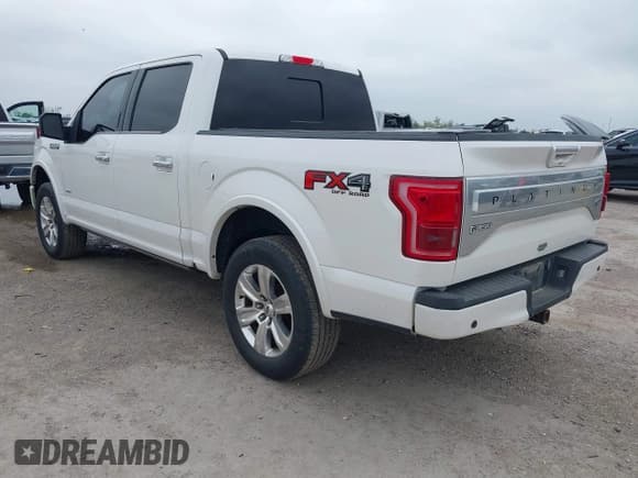 ✅ 2015 Ford F-150 XLT • VIN: 1FTEW1EG1FFC06725 • Лот: 41895480. Опубликован ранее на IAAI с пробегом 228 229 миль. Бесплатный доступ к архиву аукционных продаж из США и подробный отчёт об истории автомобиля на DreamBid. Изображение 3.