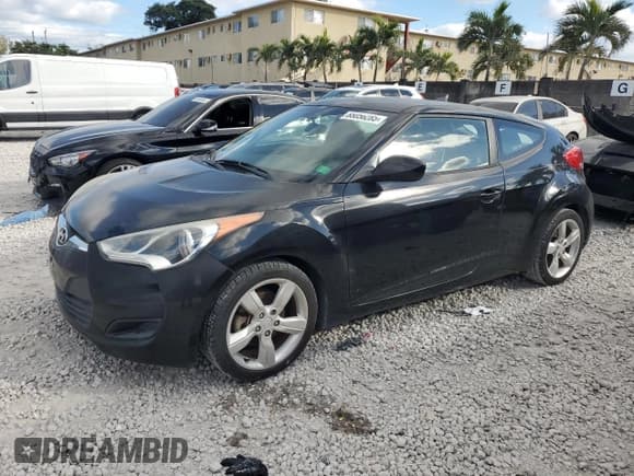 ✅ 2015 Hyundai Veloster • VIN: KMHTC6AD7FU244086 • Lot: 88056285. Wystawiony na Copart z przebiegiem 69 193 mil. Bezpłatny archiwum sprzedaży aukcyjnych z USA i szczegółowy raport historii pojazdu na DreamBid. Zdjęcie 1.