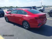 ✅ 2020 Kia Forte LXS • VIN: 3KPF24AD7LE203489 • Lot: 42389509. Wystawiony na IAAI z przebiegiem 60 648 mil. Bezpłatny archiwum sprzedaży aukcyjnych z USA i szczegółowy raport historii pojazdu na DreamBid. Zdjęcie 3.