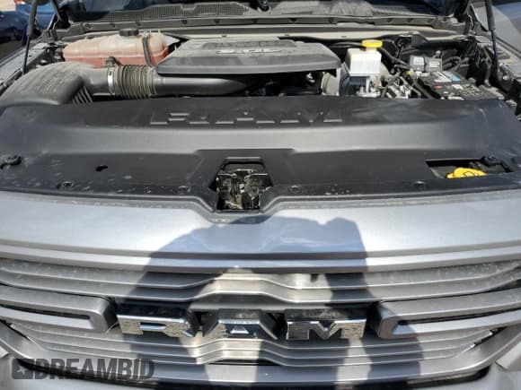 ✅ 2022 Ram 1500 Laramie • VIN: 1C6SRFJM7NN224144 • Лот: 63151434. Опубликован ранее на Copart с пробегом 22 497 миль. Бесплатный доступ к архиву аукционных продаж из США и подробный отчёт об истории автомобиля на DreamBid. Изображение 11.