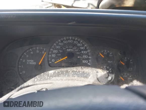 2004 Chevrolet Silverado 1500 Work Truck z VIN 1GCEC14V44Z314647, wystawiony jako IAAI lot #43253243 z przebiegiem Nie podano mil oraz . Historia ofert i sprzedaży dostępna na DreamBid. Obrazek 7.