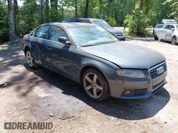 ✅ 2010 Audi A4 Premium Plus • VIN: WAUEFAFL8AN054143 • Lot: 42833312. Wystawiony na IAAI z przebiegiem 225 713 mil. Bezpłatny archiwum sprzedaży aukcyjnych z USA i szczegółowy raport historii pojazdu na DreamBid. Zdjęcie 1.