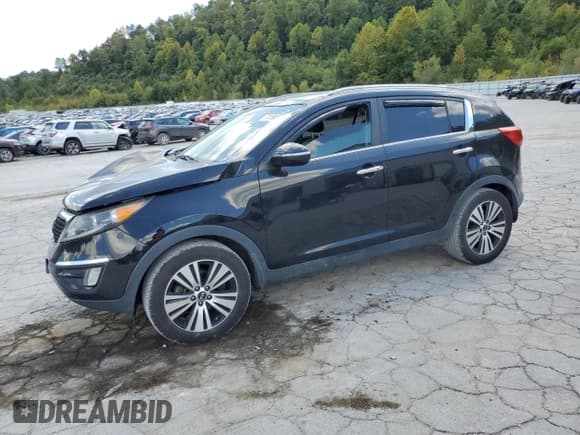 ✅ 2016 Kia Sportage EX • VIN: KNDPCCAC9G7868709 • Лот: 71193775. Опубликован ранее на Copart с пробегом 122 217 миль. Бесплатный доступ к архиву аукционных продаж из США и подробный отчёт об истории автомобиля на DreamBid. Изображение 1.