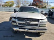 ✅ 2004 Chevrolet Silverado 1500 Z71 • VIN: 2GCEK19T841219382 • Лот: 84724515. Опубликован ранее на Copart с пробегом 274 836 миль. Бесплатный доступ к архиву аукционных продаж из США и подробный отчёт об истории автомобиля на DreamBid. Изображение 5.