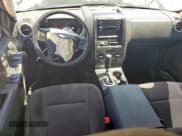 ✅ 2010 Ford Explorer XLT • VIN: 1FMEU6DE7AUA81491 • Lot: 64130645. Wystawiony na Copart z przebiegiem 408 534 mil. Bezpłatny archiwum sprzedaży aukcyjnych z USA i szczegółowy raport historii pojazdu na DreamBid. Zdjęcie 8.