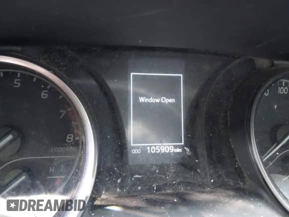 2022 Toyota Camry SE z VIN 4T1G11AK0NU054329, wystawiony jako IAAI lot #42342363 z przebiegiem 105 909 mil mil oraz . Historia ofert i sprzedaży dostępna na DreamBid. Obrazek 7.