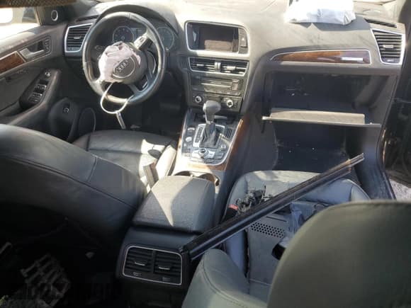 ✅ 2015 Audi Q5 Premium Plus • VIN: WA1DGAFP9FA109268 • Lot: 80477905. Listed on Copart with Not provided. Free auction sales archive from the USA and detailed vehicle history report at DreamBid. Image 8.