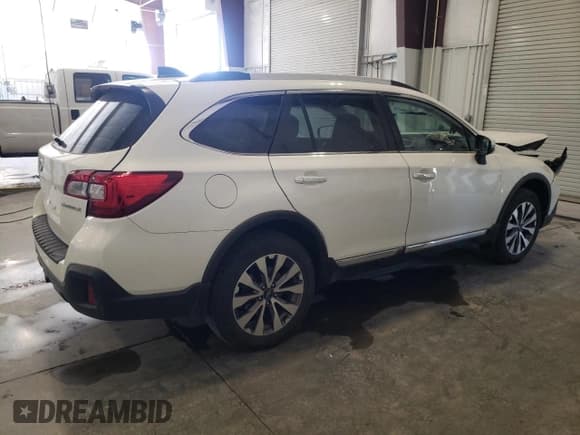 ✅ 2019 Subaru Outback Touring • VIN: 4S4BSATC5K3375569 • Лот: 81961975. Опубликован ранее на Copart с пробегом 76 486 миль. Бесплатный доступ к архиву аукционных продаж из США и подробный отчёт об истории автомобиля на DreamBid. Изображение 3.