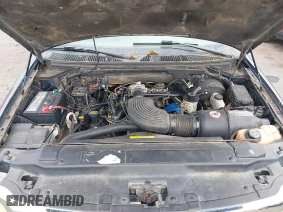 ✅ 2000 Ford Expedition Eddie Bauer • VIN: 1FMEU17L2YLB65800 • Lot: 41755476. Listed on IAAI with Not provided. Free auction sales archive from the USA and detailed vehicle history report at DreamBid. Image 10.