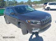 ✅ 2019 Jeep Cherokee Limited • VIN: 1C4PJLDB1KD109572 • Лот: 43532211. Опубликован ранее на IAAI с пробегом 11 746 миль. Бесплатный доступ к архиву аукционных продаж из США и подробный отчёт об истории автомобиля на DreamBid. Изображение 1.