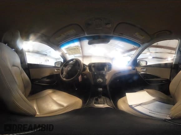 ✅ 2017 Hyundai Santa Fe 2.4L • VIN: 5XYZUDLB4HG402187 • Лот: 43535757. Опубликован ранее на IAAI с пробегом 144 085 миль. Бесплатный доступ к архиву аукционных продаж из США и подробный отчёт об истории автомобиля на DreamBid. Изображение 18.