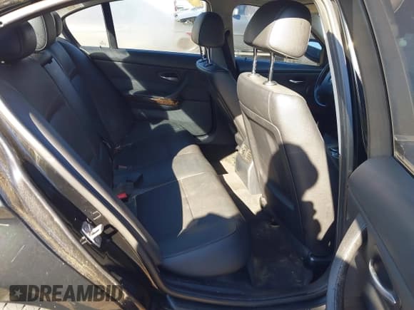 ✅ 2011 BMW 3 Series 328i xDrive • VIN: WBAPK5C50BA654553 • Лот: 43618768. Опубликован ранее на IAAI с пробегом Не указан. Бесплатный доступ к архиву аукционных продаж из США и подробный отчёт об истории автомобиля на DreamBid. Изображение 8.