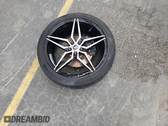 ✅ 2014 Dodge Challenger SXT • VIN: 2C3CDYAG2EH285500 • Lot: 81354794. Wystawiony na Copart z przebiegiem 132 370 mil. Bezpłatny archiwum sprzedaży aukcyjnych z USA i szczegółowy raport historii pojazdu na DreamBid. Zdjęcie 12.