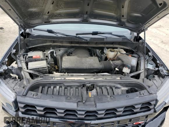 ✅ 2020 Chevrolet Silverado 1500 Custom Trail Boss • VIN: 3GCPYCEFXLG441818 • Lot: 72319814. Wystawiony na Copart z przebiegiem 63 328 mil. Bezpłatny archiwum sprzedaży aukcyjnych z USA i szczegółowy raport historii pojazdu na DreamBid. Zdjęcie 11.