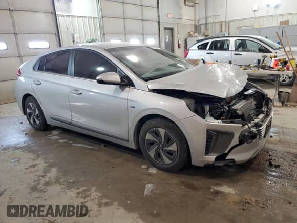 2018 Hyundai Ioniq SEL z VIN KMHC75LC0JU075184, wystawiony jako Copart lot #80762803 z przebiegiem 120 516 mil mil oraz . Historia ofert i sprzedaży dostępna na DreamBid. Obrazek 4.