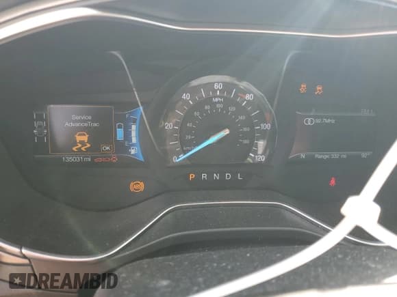 ✅ 2018 Ford Fusion SE • VIN: 3FA6P0LUXJR118844 • Lot: 73201664. Wystawiony na Copart z przebiegiem 135 031 mil. Bezpłatny archiwum sprzedaży aukcyjnych z USA i szczegółowy raport historii pojazdu na DreamBid. Zdjęcie 9.