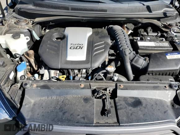 2016 Hyundai Veloster Turbo with VIN KMHTC6AE2GU302101, listed as a Copart auction lot 85471015 with 61,638 mi miles and Salvage title. Bid and sale history available at DreamBid. Image 11.