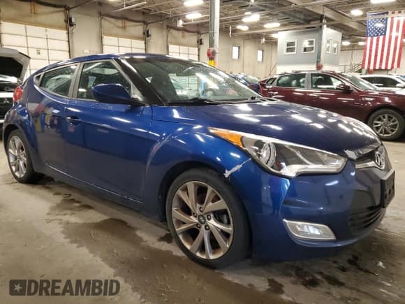 ✅ 2017 Hyundai Veloster • VIN: KMHTC6AD3HU323175 • Лот: 79298984. Опубликован ранее на Copart с пробегом 104 292 миль. Бесплатный доступ к архиву аукционных продаж из США и подробный отчёт об истории автомобиля на DreamBid. Изображение 4.