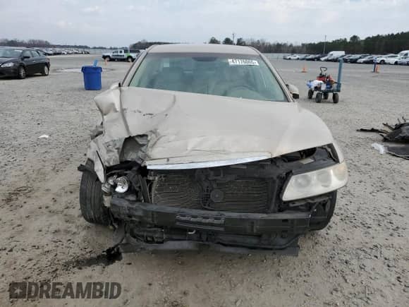 2007 Hyundai Azera SE с VIN KMHFC46F77A161661, выставлен на аукционе Copart как лот 47176065 с пробегом 230 314 миль миль и Списание • Salvage title. История ставок и продаж доступна на DreamBid. Изображение 5.