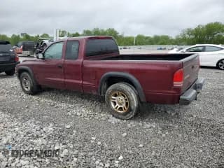 ✅ 2003 Dodge Dakota • VIN: 1D7HL12X83S183673 • Lot: 58044055. Wystawiony na Copart z przebiegiem 148 162 mil. Bezpłatny archiwum sprzedaży aukcyjnych z USA i szczegółowy raport historii pojazdu na DreamBid. Zdjęcie 2.