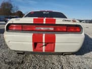 ✅ 2009 Dodge Challenger R/T • VIN: 2B3LJ54T79H581812 • Lot: 82593384. Wystawiony na Copart z przebiegiem 184 712 mil. Bezpłatny archiwum sprzedaży aukcyjnych z USA i szczegółowy raport historii pojazdu na DreamBid. Zdjęcie 6.