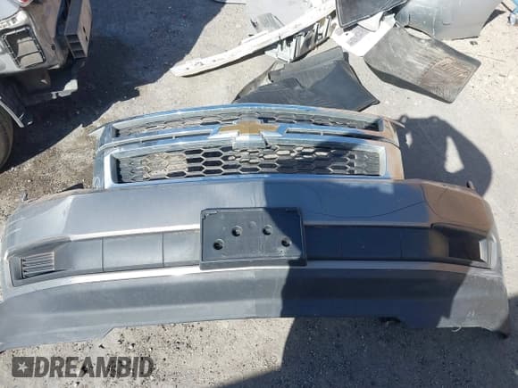 ✅ 2017 Chevrolet Suburban LS • VIN: 1GNSCGEC9HR355405 • Lot: 41674594. Listed on IAAI with 170,312 mi. Free auction sales archive from the USA and detailed vehicle history report at DreamBid. Image 13.