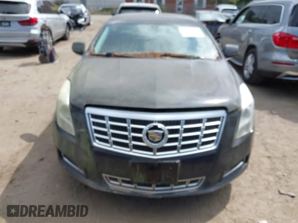 ✅ 2015 Cadillac XTS Livery • VIN: 2G61U5S32F9204216 • Лот: 42840047. Опубликован ранее на IAAI с пробегом 228 386 миль. Бесплатный доступ к архиву аукционных продаж из США и подробный отчёт об истории автомобиля на DreamBid. Изображение 6.