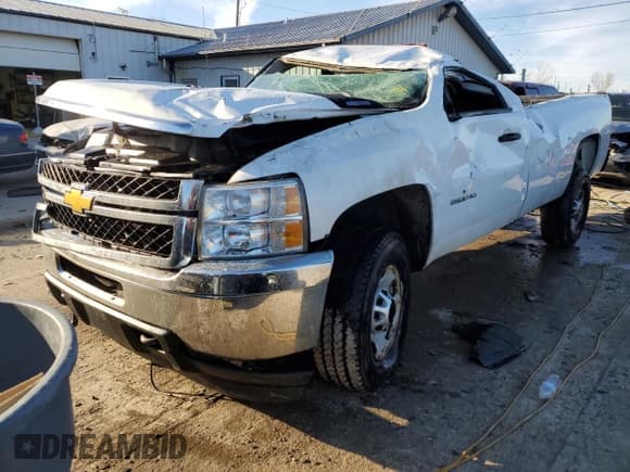 ✅ 2012 Chevrolet Silverado 2500HD Work Truck • VIN: 1GC0KVC85CZ146368 • Lot: 47128335. Wystawiony na Copart z przebiegiem 146 325 mil. Bezpłatny archiwum sprzedaży aukcyjnych z USA i szczegółowy raport historii pojazdu na DreamBid. Zdjęcie 1.