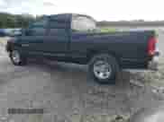 2003 Dodge 1500 SLT z VIN 1D3HA18DX3J606585, wystawiony jako Copart lot #70846494 z przebiegiem 292 023 mil mil oraz Szkoda całkowita • Salvage title. Historia ofert i sprzedaży dostępna na DreamBid. Obrazek 2.