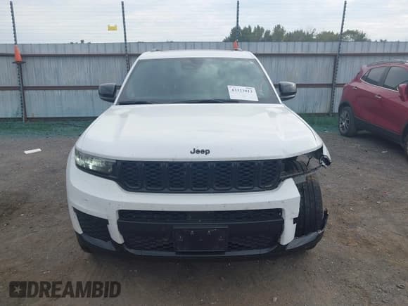 ✅ 2023 Jeep Grand Cherokee Altitude • VIN: 1C4RJKAG3P8743145 • Lot: 43323012. Listed on IAAI with 45,750 mi. Free auction sales archive from the USA and detailed vehicle history report at DreamBid. Image 12.