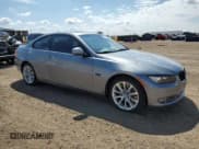 ✅ 2010 BMW 3 Series 335i xDrive • VIN: WBAWC7C54AE271095 • Lot: 70199395. Wystawiony na Copart z przebiegiem 112 977 mil. Bezpłatny archiwum sprzedaży aukcyjnych z USA i szczegółowy raport historii pojazdu na DreamBid. Zdjęcie 4.