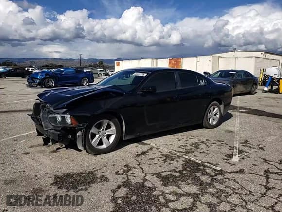 ✅ 2012 Dodge Charger SE • VIN: 2C3CDXBGXCH102396 • Лот: 93332285. Опубликован ранее на Copart с пробегом Не указан. Бесплатный доступ к архиву аукционных продаж из США и подробный отчёт об истории автомобиля на DreamBid. Изображение 13.