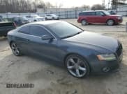 ✅ 2010 Audi A5 Premium Plus • VIN: WAURFAFR4AA069509 • Lot: 87953745. Wystawiony na Copart z przebiegiem 239 326 mil. Bezpłatny archiwum sprzedaży aukcyjnych z USA i szczegółowy raport historii pojazdu na DreamBid. Zdjęcie 4.