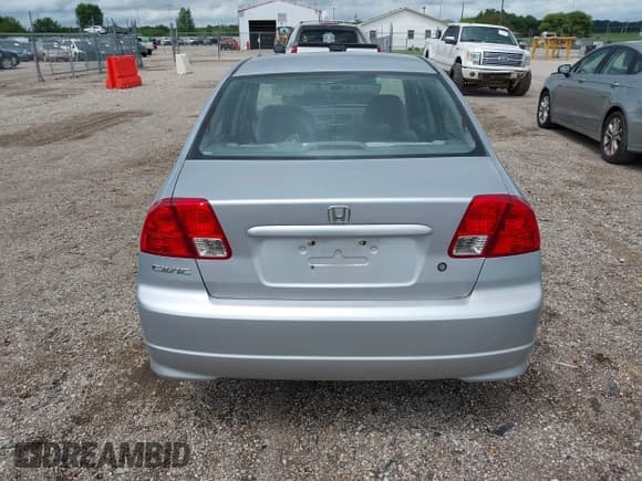 ✅ 2004 Honda Civic VP • VIN: 1HGES163X4L022763 • Lot: 42787906. Listed on IAAI with 118,488 mi. Free auction sales archive from the USA and detailed vehicle history report at DreamBid. Image 16.