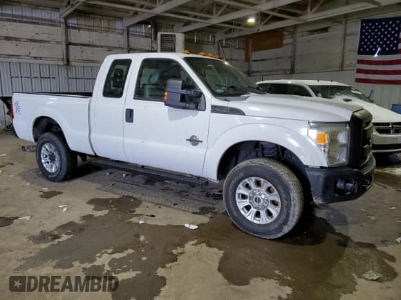 ✅ 2011 Ford F-350 XL • VIN: 1FT8X3BT1BEC95820 • Lot: 45687395. Listed on Copart with 168,600 mi. Free auction sales archive from the USA and detailed vehicle history report at DreamBid. Image 4.