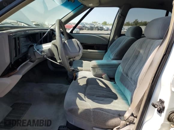 ✅ 1999 Buick LeSabre Custom • VIN: 1G4HP52K1XH483824 • Lot: 70957515. Listed on Copart with 92,627 mi. Free auction sales archive from the USA and detailed vehicle history report at DreamBid. Image 7.