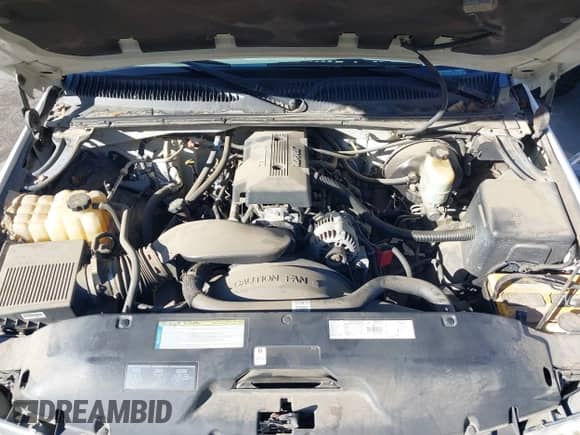 2000 Chevrolet Silverado 1500 z VIN 2GCEC19V0Y1407253, wystawiony jako IAAI lot #43605603 z przebiegiem 212 186 mil mil oraz . Historia ofert i sprzedaży dostępna na DreamBid. Obrazek 10.