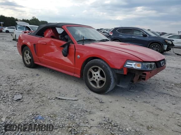 ✅ 2004 Ford Mustang Deluxe • VIN: 1FAFP44484F120440 • Lot: 80887355. Listed on Copart with 185,154 mi. Free auction sales archive from the USA and detailed vehicle history report at DreamBid. Image 4.